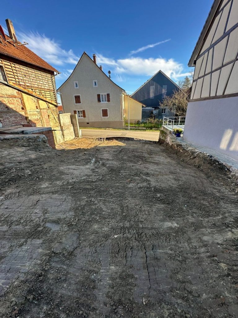 Démolition d’une grange à Liebenswiller, chantier Kayser TP Démolition
